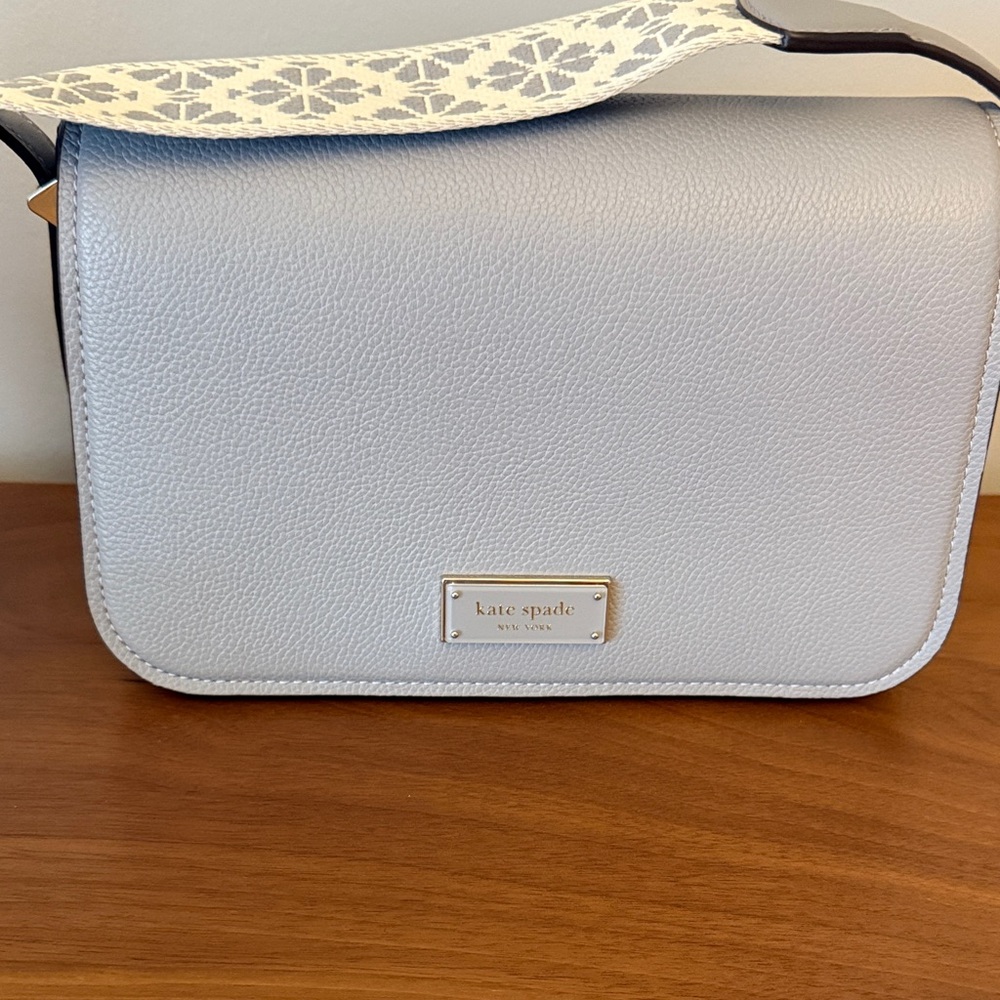 Kate Spade Liv Crossbody Bag - Picture 2 of 15